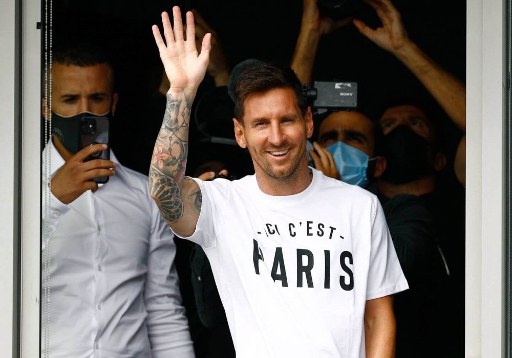 Messi đang cảm thấy bất tiện khi phải sống tại khách sạn